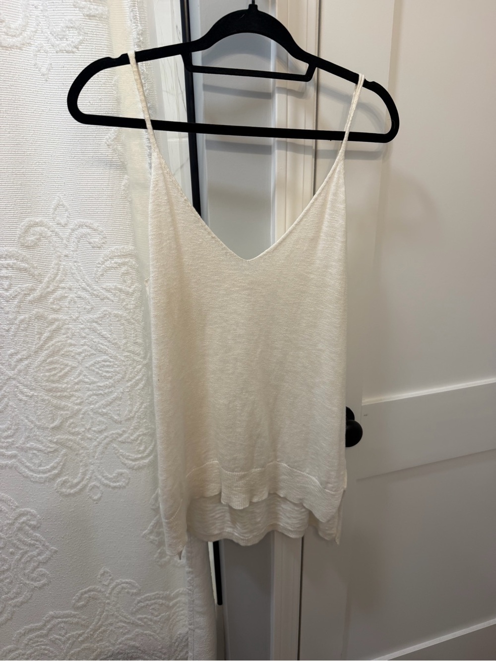 Long spaghetti strap knit tank top size L